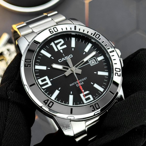 Часы мужские Casio MTP-VD01D-1B-1
