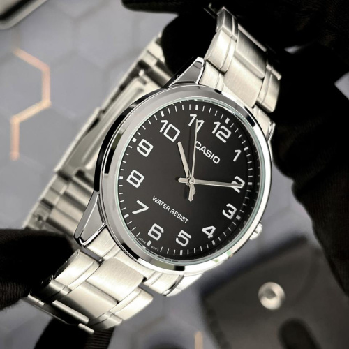 Часы мужские Casio MTP-V001D-1B-1