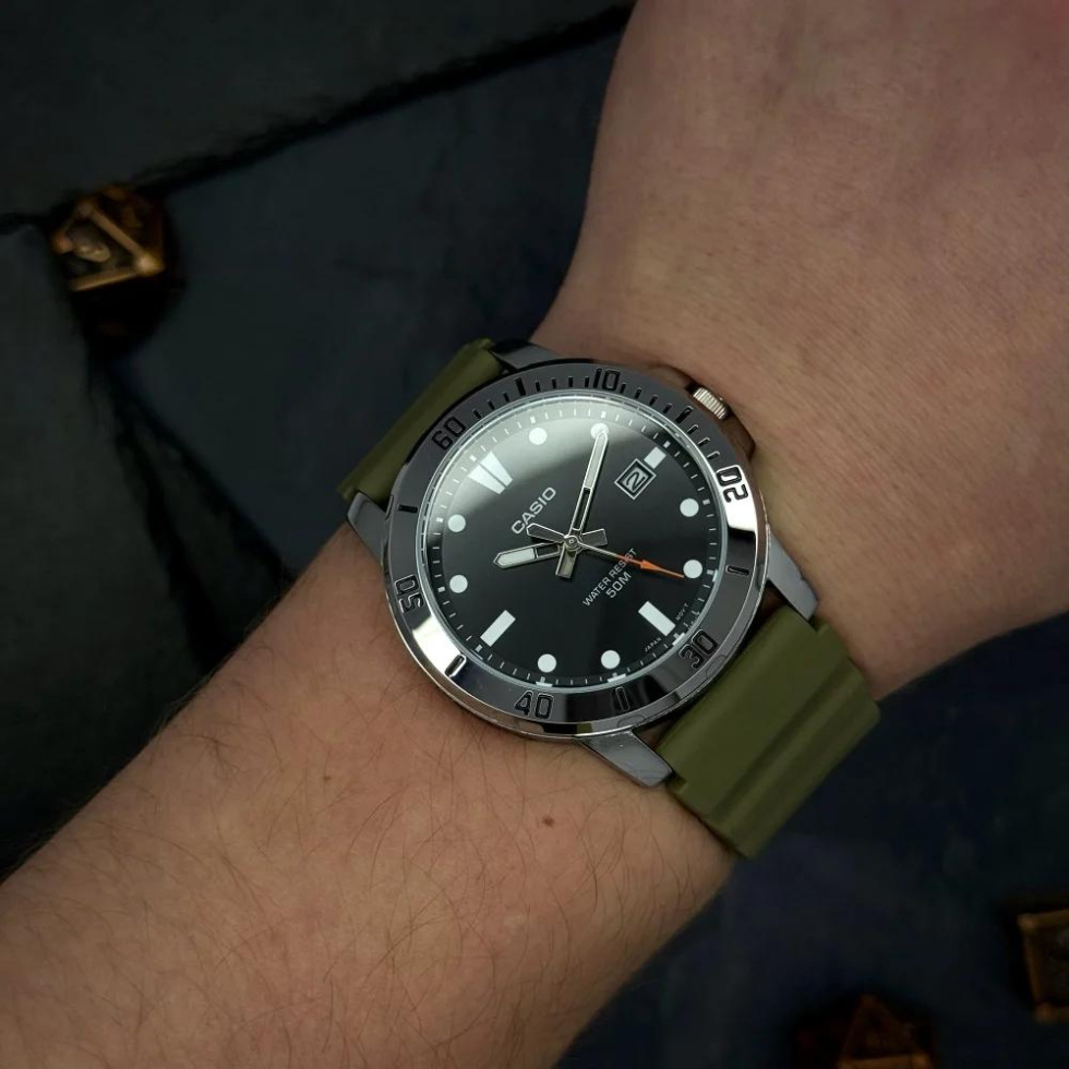 large Часы мужские Casio MTP-VD01-3E 2