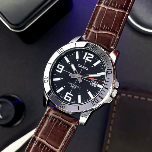 Часы мужские Casio MTP-VD01L-1BVU-1