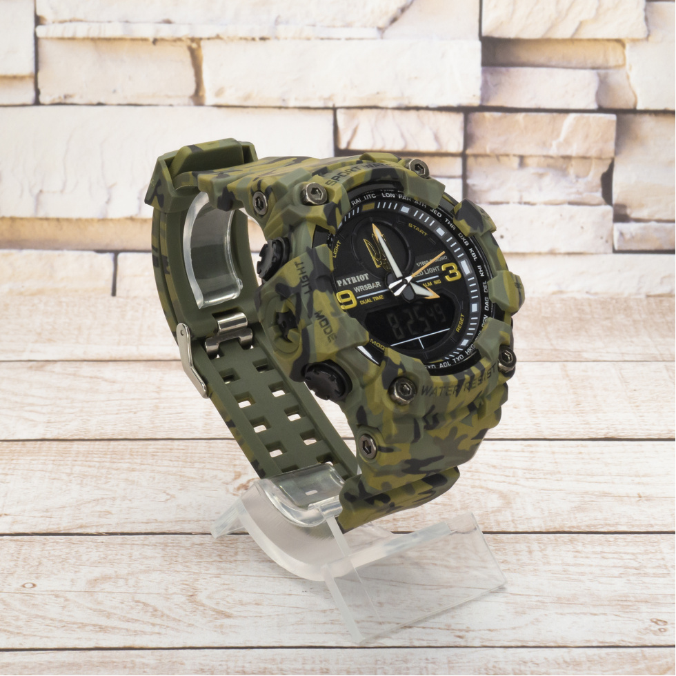 Живі фото годинника Patriot 001CMGRUAGD Camo Green Тризуб золото 3